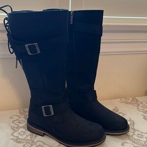 Harley Davidson nwot suede boots, size 8 1/2 excellent condition, never worn